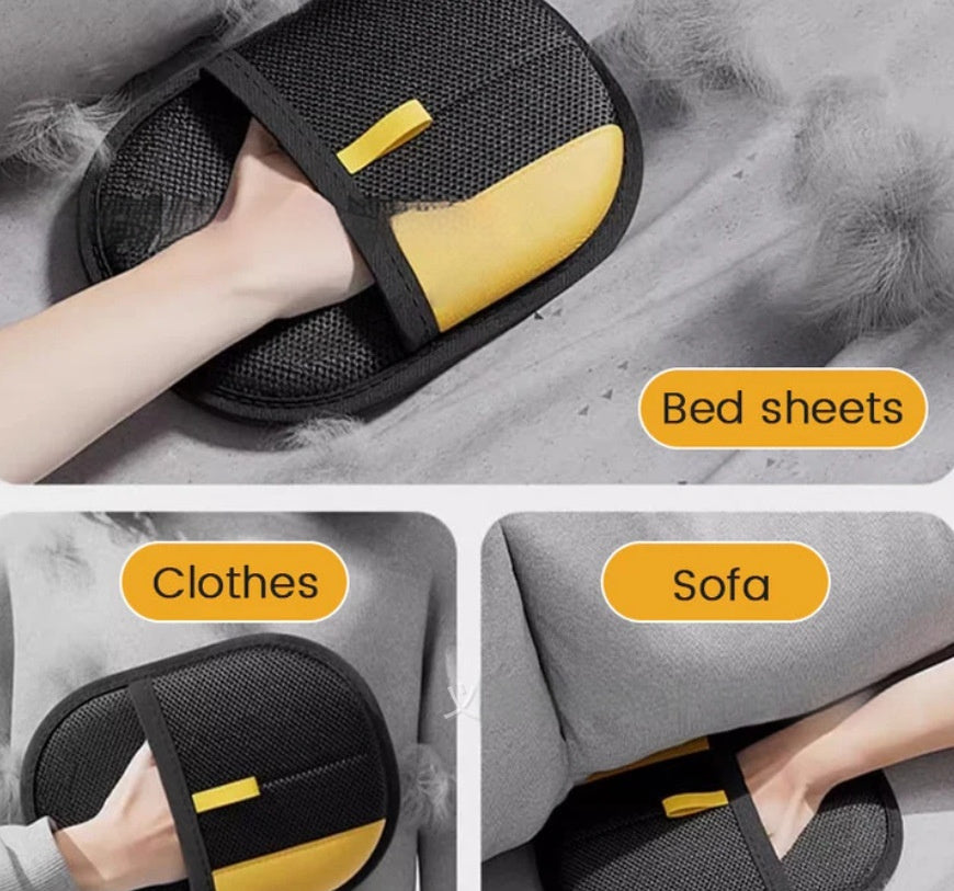 PurrSweep™ Pet Hair Remover Glove